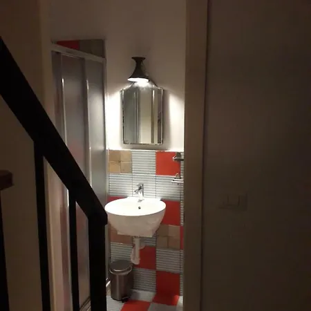 Lägenhet La Dimora Del Cont'orto